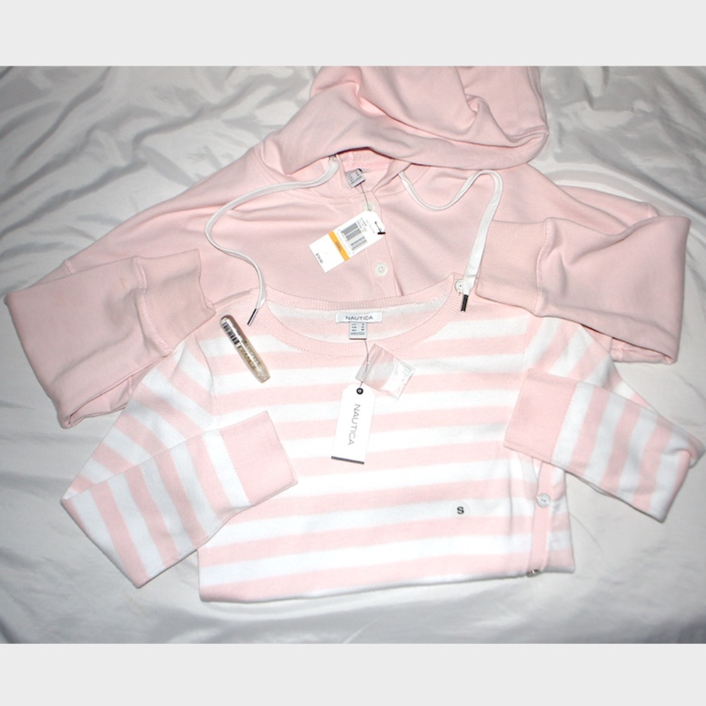 ♥️ 
2 set Small Nautica + free gift - Picture 3 of 13